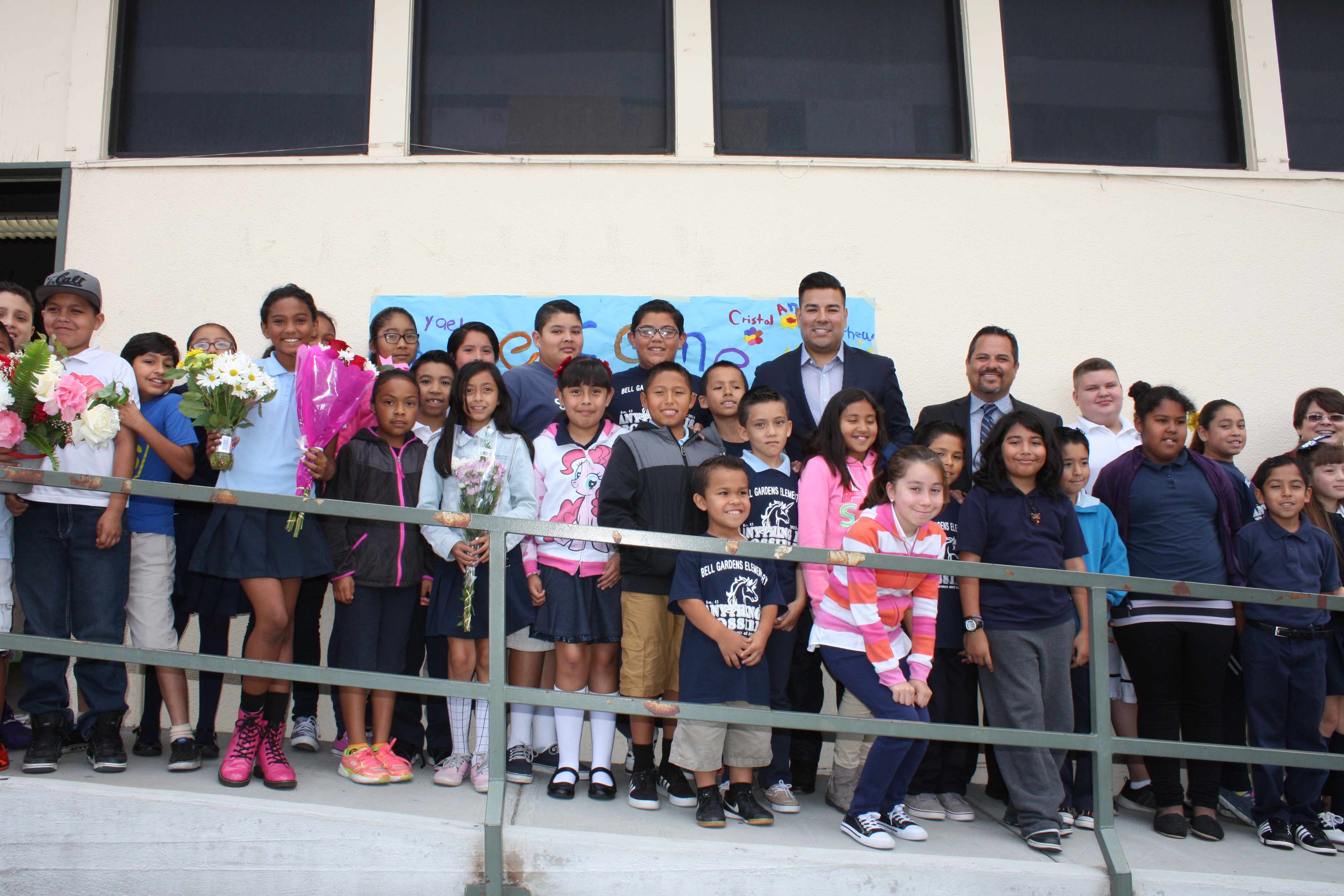 Bell Gardens Elementary Fifth Graders Discuss Multilingualism With